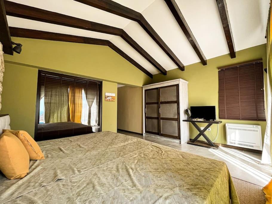 בלצ'יק Private Villa At Blacksearama Golf & Villas Resort מראה חיצוני תמונה
